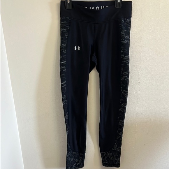 Under Armour Black Leggings - Picture 1 of 8